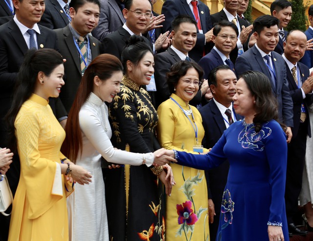 Quyền Chủ tịch nước Võ Thị Ánh Xuân gặp mặt các doanh nhân trẻ Việt Nam- Ảnh 1.