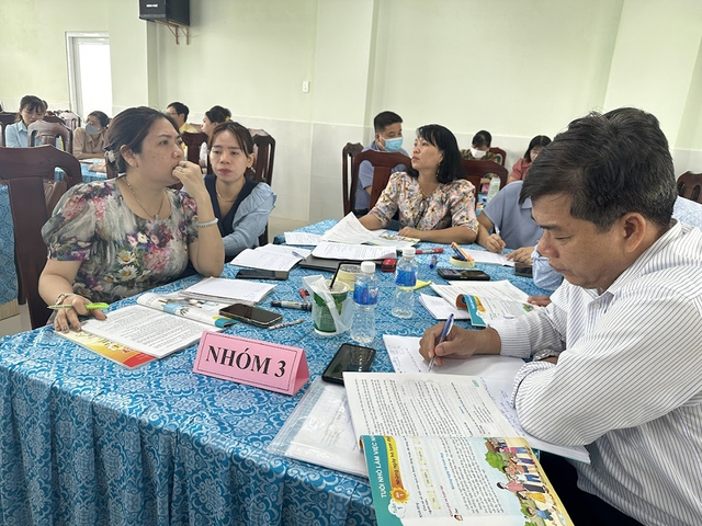 Chọn sách giáo khoa: Băn khoăn 'đứng giữa 3 dòng chảy'- Ảnh 1.