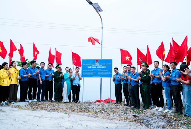 Tôi yêu Tổ quốc tôi và chuỗi hoạt động chào mừng Tháng thanh niên năm 2024- Ảnh 1.