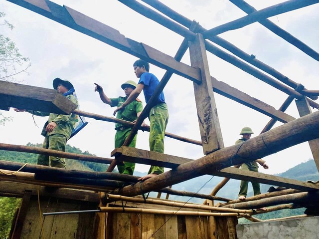 Mưa đá, giông lốc gây thiệt hại nghiêm trọng ở miền Bắc- Ảnh 3.