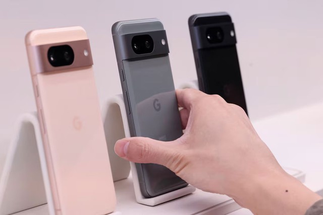 Google sẽ cho phép chạy AI Gemini Nano trên điện thoại Pixel 8- Ảnh 1.