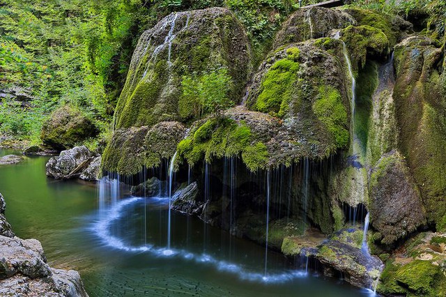 Chiêm ngưỡng những thác nước đẹp tại châu  Âu- Ảnh 2.