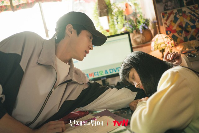 'Ác nhân' cao 1,89m của màn ảnh Hàn Byeon Woo Seok hóa nam thần Kpop- Ảnh 1.