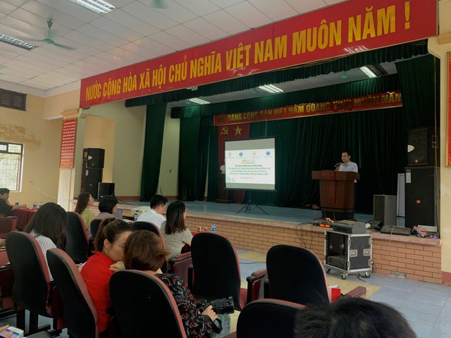 Ông Trần Đăng Khoa - Phó Vụ trưởng Vụ Sức khỏe Bà mẹ - Trẻ em (Bộ Y tế) chỉ đạo triển khai Phần mềm