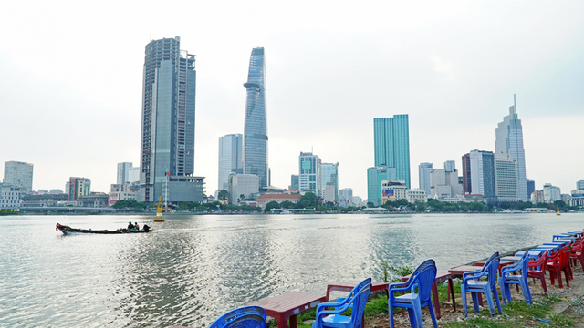 Khám phá 5 quán cà phê view sông Sài Gòn cực chill dành cho giới trẻ- Ảnh 5.