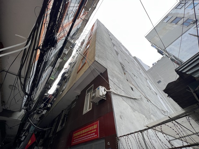 Nhan nhản chung cư mini sai phép, vượt tầng ở nội thành Hà Nội- Ảnh 2.