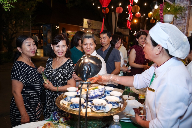 Đã mắt, no bụng với Lễ hội văn hóa ẩm thực Việt- Ảnh 4.