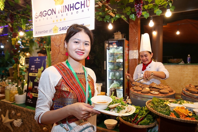 Đã mắt, no bụng với Lễ hội văn hóa ẩm thực Việt- Ảnh 8.