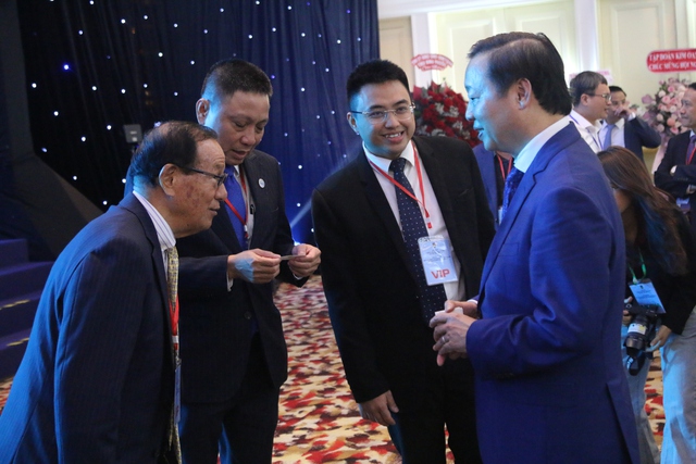 Phó thủ tướng Trần Hồng Hà: Bà Rịa - Vũng Tàu cần có lộ trình xanh hóa các ngành kinh tế- Ảnh 1.
