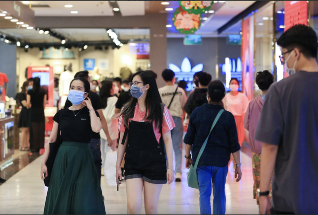 Tỉ phú Johnathan Hạnh Nguyễn muốn đưa 20 triệu khách Trung Quốc sang Việt Nam mua hàng hiệu- Ảnh 2.