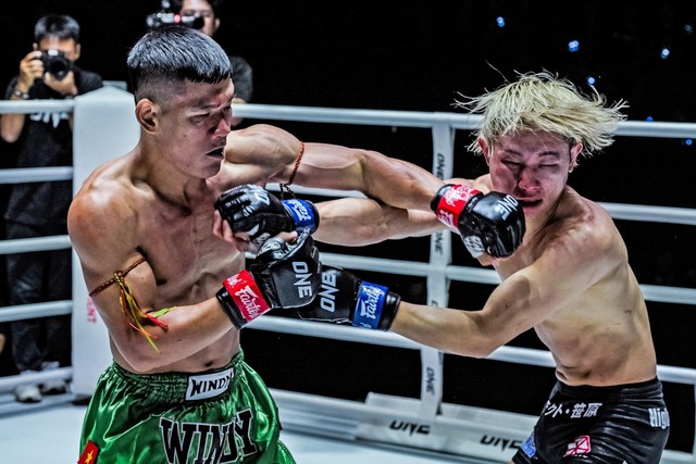 Võ sĩ Việt Nam hạ knock-out tay đấm Nhật Bản ở đấu trường One Championship- Ảnh 1.