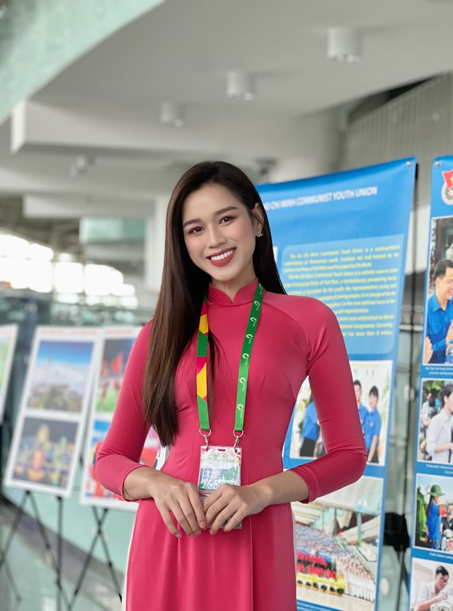 Đỗ Thị Hà diện áo dài dự Liên hoan Thanh niên Thế giới 2024- Ảnh 5.