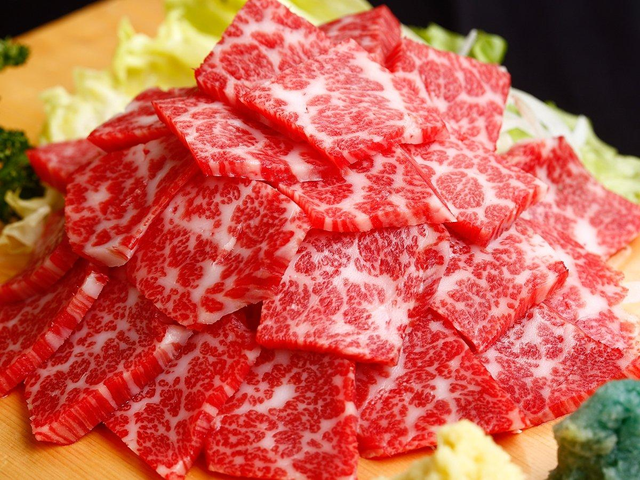 Bất ngờ với các món ăn độc đáo tại Nhật Bản: Tinh hoàn cá, thịt ngựa sống- Ảnh 5. Bất ngờ với các món ăn độc đáo tại Nhật Bản: Tinh hoàn cá, thịt ngựa sống- Ảnh 5.