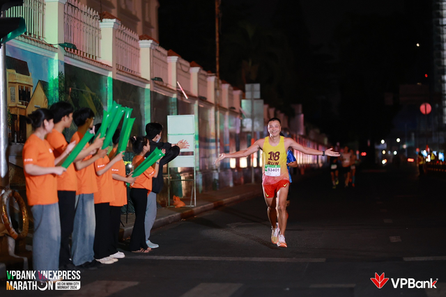 Phạm Anh Quý - Hành trình trở thành một người chạy Marathon truyền cảm hứng- Ảnh 2.
