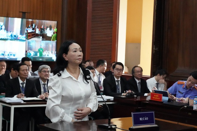 Vụ án Trương Mỹ Lan - Vạn Thịnh Phát: Hình ảnh đầu tiên từ phòng xét xử- Ảnh 8.