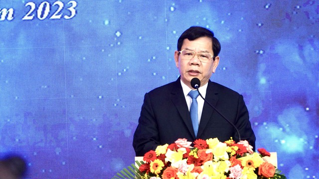 Bắt Chủ tịch UBND tỉnh Quảng Ngãi Đặng Văn Minh- Ảnh 1.