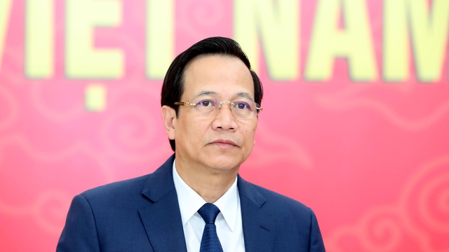 Bộ Chính trị kỷ luật khiển trách Bộ trưởng LĐ-TB-XH Đào Ngọc Dung- Ảnh 1.