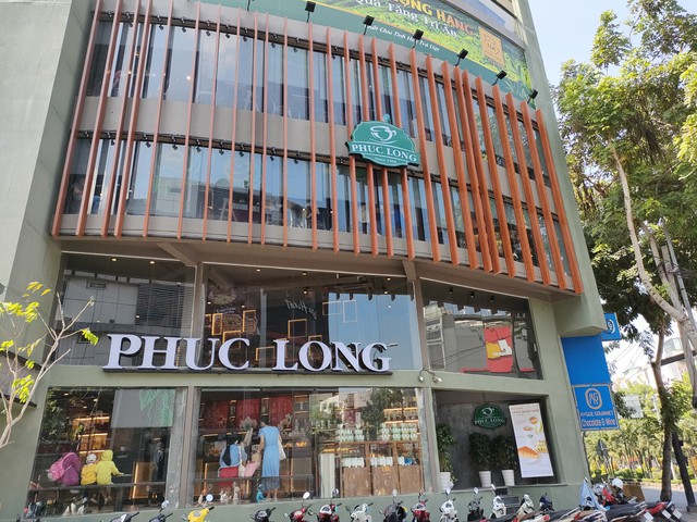 'Điểm danh' các quán cà phê tiện cho việc đọc sách & làm việc tại Sài Gòn- Ảnh 5.