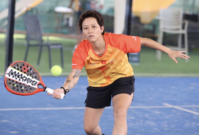 Cựu vô địch quần vợt Việt Nam bén duyên môn thể thao mới lạ padel- Ảnh 1.