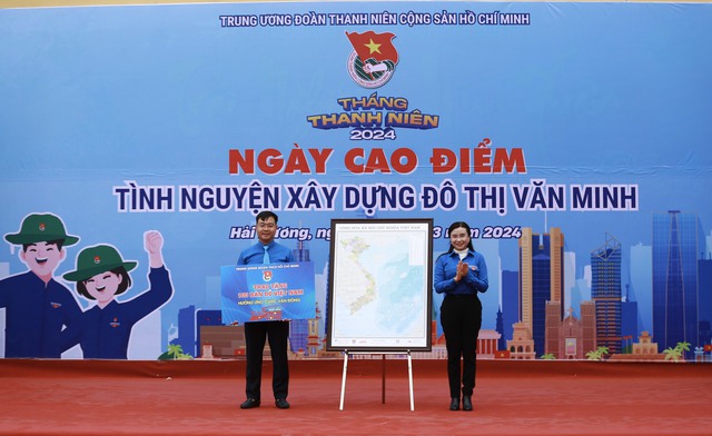 Tháng Thanh niên: Hàng triệu bạn trẻ tình nguyện xây dựng đô thị văn minh- Ảnh 2.