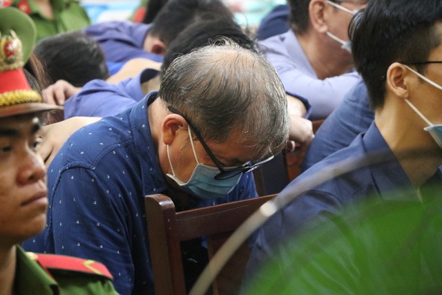 Tập đoàn của tỉ phú Lý Gia Thành gửi văn bản đến tòa xét xử Trương Mỹ Lan- Ảnh 2.