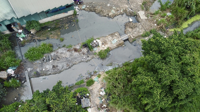 Sông Bắc Hưng Hải bị đầu độc suốt ngày đêm: Vạch trần hành vi xả thải trộm- Ảnh 11.