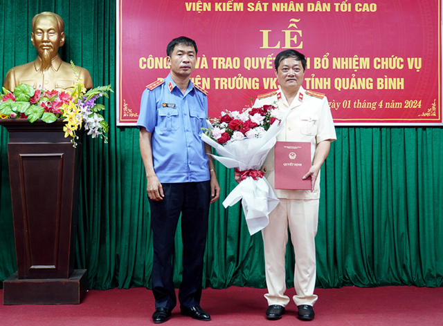 Ông Trần Quốc Vinh được bổ nhiệm làm Phó viện trưởng Viện KSND tỉnh Quảng Bình- Ảnh 1.