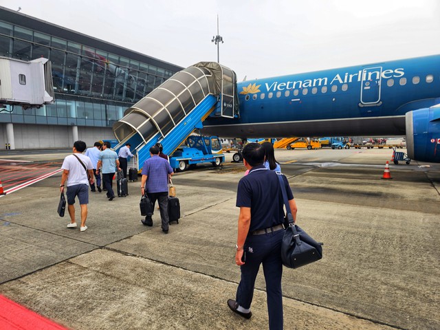 Giá vé máy bay hạ nhiệt, bay Hà Nội – Phú Quốc chỉ còn hơn 2 triệu/chiều