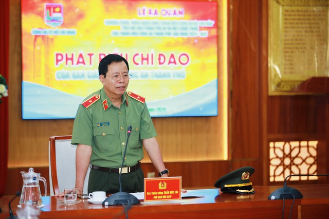 Thiếu tướng Trần Đức Tài, Phó giám đốc Công an TP.HCM, phát biểu chỉ đạo