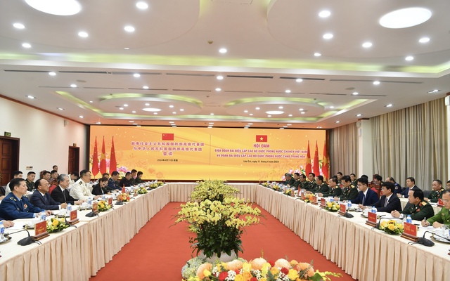 Thúc đẩy hợp tác quốc phòng Việt Nam - Trung Quốc - Ảnh 2.