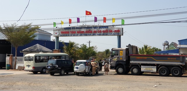 Trung tâm đăng kiểm xe cơ giới 86-02D Bình Thuận bị Công an tỉnh Bình Thuận phong tỏa, để khám xét