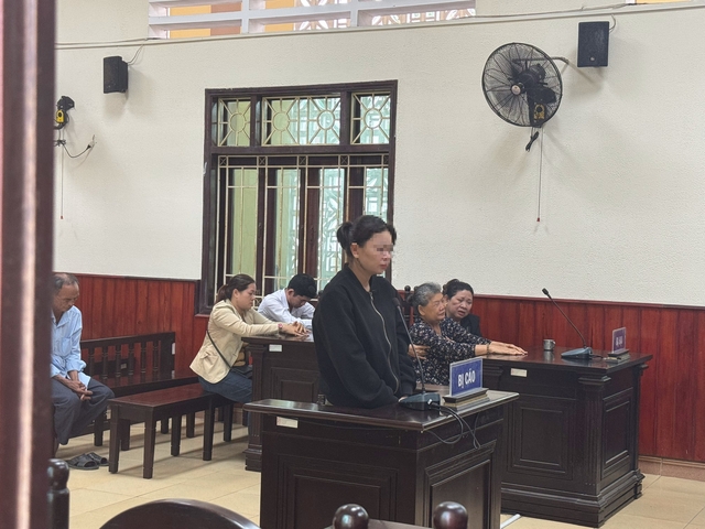 Bị cáo Nguyễn Thị Thùy Trang tại phiên tòa xét xử