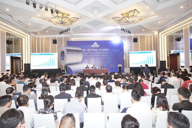 Tỉ phú Trần Đình Long: Không nước nào chấp nhận thép nhập khẩu lớn hơn sản xuất trong nước- Ảnh 2. Tỉ phú Trần Đình Long: Không nước nào chấp nhận thép nhập khẩu lớn hơn sản xuất trong nước- Ảnh 2.