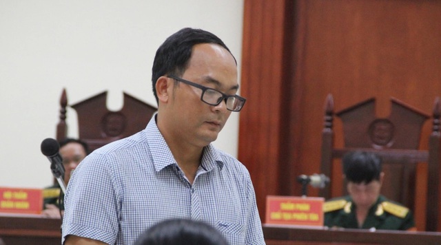 Ở phiên sơ thẩm, bị cáo Hoàng Văn Minh lãnh 1 năm 2 tháng tù