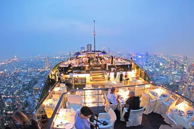 5 quán sky bar tại Bangkok nổi tiếng dành cho giới trẻ 'quẩy tới bến'- Ảnh 2.