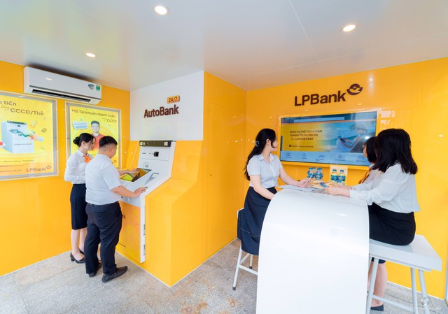 LPBank sẽ đổi tên thành Ngân hàng Lộc Phát?- Ảnh 1.