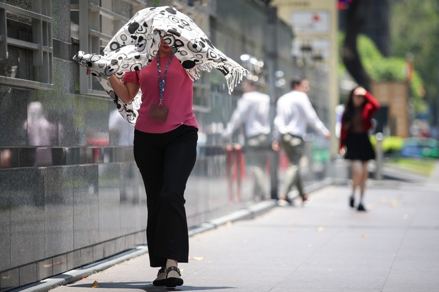 Việt Nam và thế giới ghi nhận nắng nóng kỷ lục trong tháng 4- Ảnh 1.