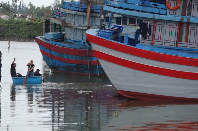 Tàu cá của ngư dân Quảng Ngãi trên cảng neo đậu tàu thuyền Tịnh Hòa, TP.Quảng Ngãi