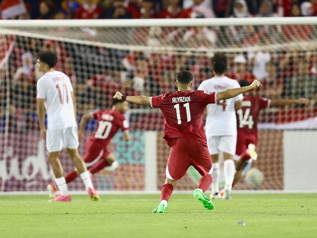 U.23 Qatar thắng toàn diện trước U.23 Indonesia