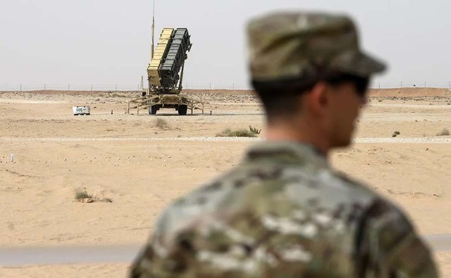 Hệ thống phòng thủ tên lửa Patriot tại một căn cứ quân sự ởẢ Rập Xê Út