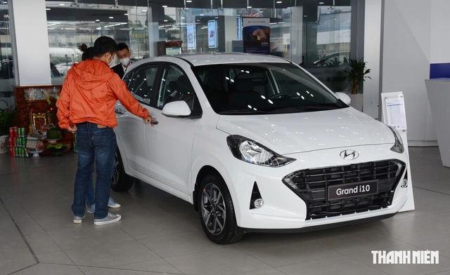 H&atilde;ng xe đua ưu đ&atilde;i, người Việt c&oacute; nhiều lựa chọn mua &ocirc; t&ocirc; gi&aacute; rẻ - Ảnh 2.
