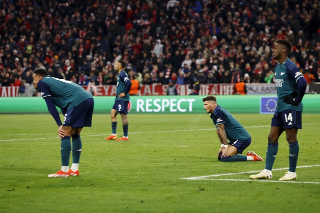 Gục ngã đau đớn trên sân Bayern Munich, Arsenal lại tan giấc mơ Champions League- Ảnh 2.