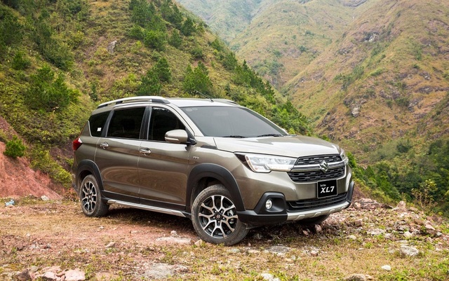Suzuki XL7 ghi nhận doanh số vượt Toyota Veloz trên bảng xếp hạng doanh số xe gia đình cỡ nhỏ