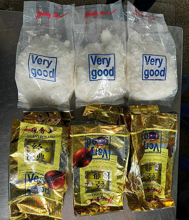Phá đường dây tuồn ma túy về Đà Nẵng, thu giữ 4,5 kg 'hàng đá' và thuốc lắc- Ảnh 4.