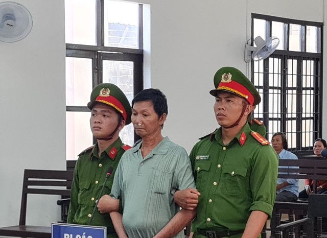 Bị cáo Nguyễn Văn Phụng tại phiên tòa sơ thẩm