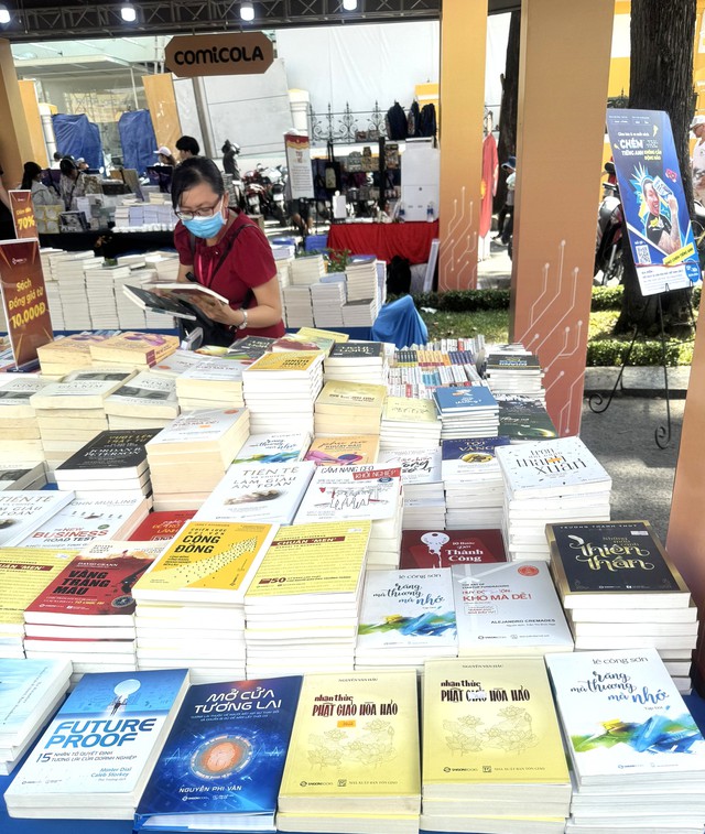 Các tựa sách hay có mặt tại Ngày Sách và Văn hóa đọc Việt Nam lần 3