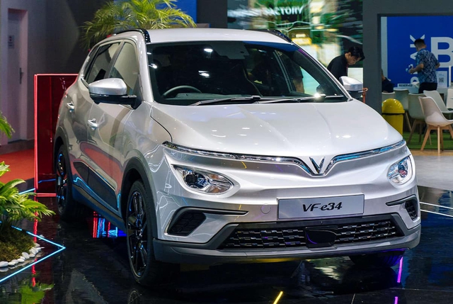 Vì sao giá xe điện VinFast tại Việt Nam cao hơn Indonesia tới 213 triệu đồng?- Ảnh 2.
