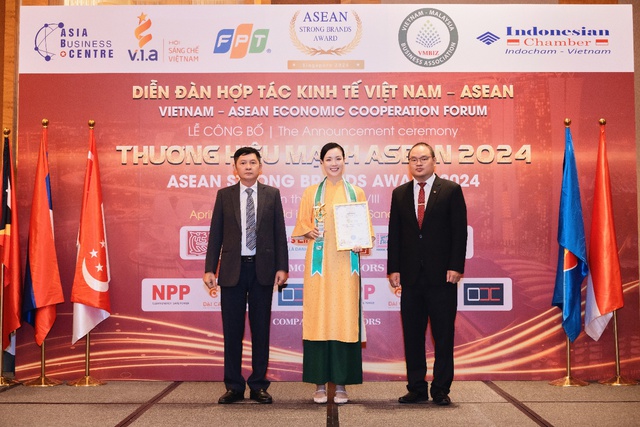 BON Spa nhận được 3 giải thưởng tại Diễn đàn Hợp tác Kinh tế Việt Nam-ASEAN- Ảnh 1.