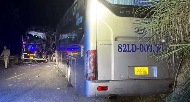 Quảng Nam: Tài xế tử vong trong vụ tai nạn giữa xe khách và xe tải- Ảnh 1.