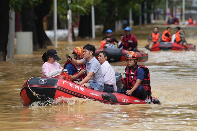 Lũ lụt đe dọa cả trăm triệu dân miền nam Trung Quốc- Ảnh 1.